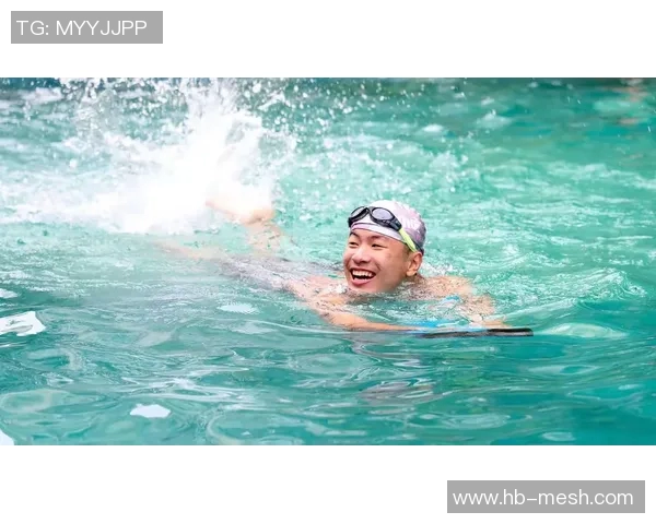 蛙泳运动员的训练秘笈与竞技技巧提升之路